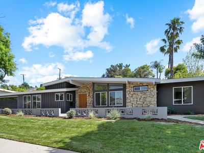 22946 Brenford St, Woodland Hills, CA, 91364
