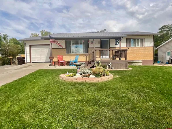 122 Spruce Drive, Montrose, CO 81401