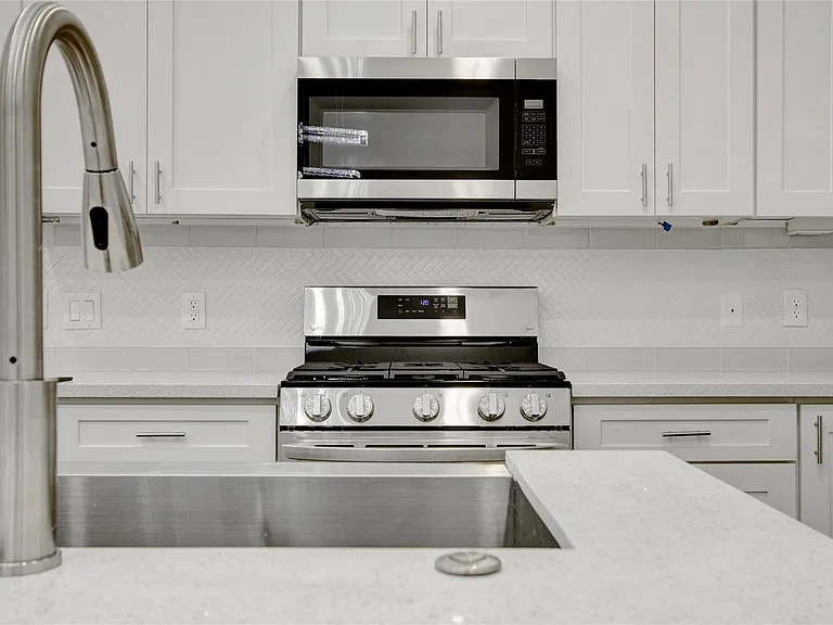 4512 Brinkley St #A — Photo 6