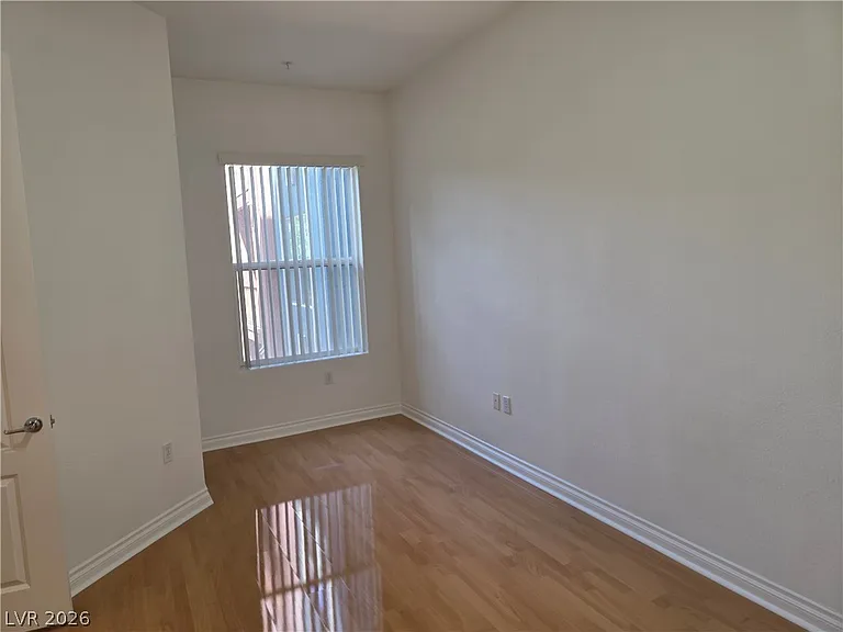 62 E Serene Ave #225 — Photo 73