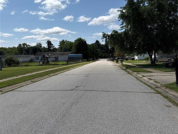 5th image of 807 Turtle Dr