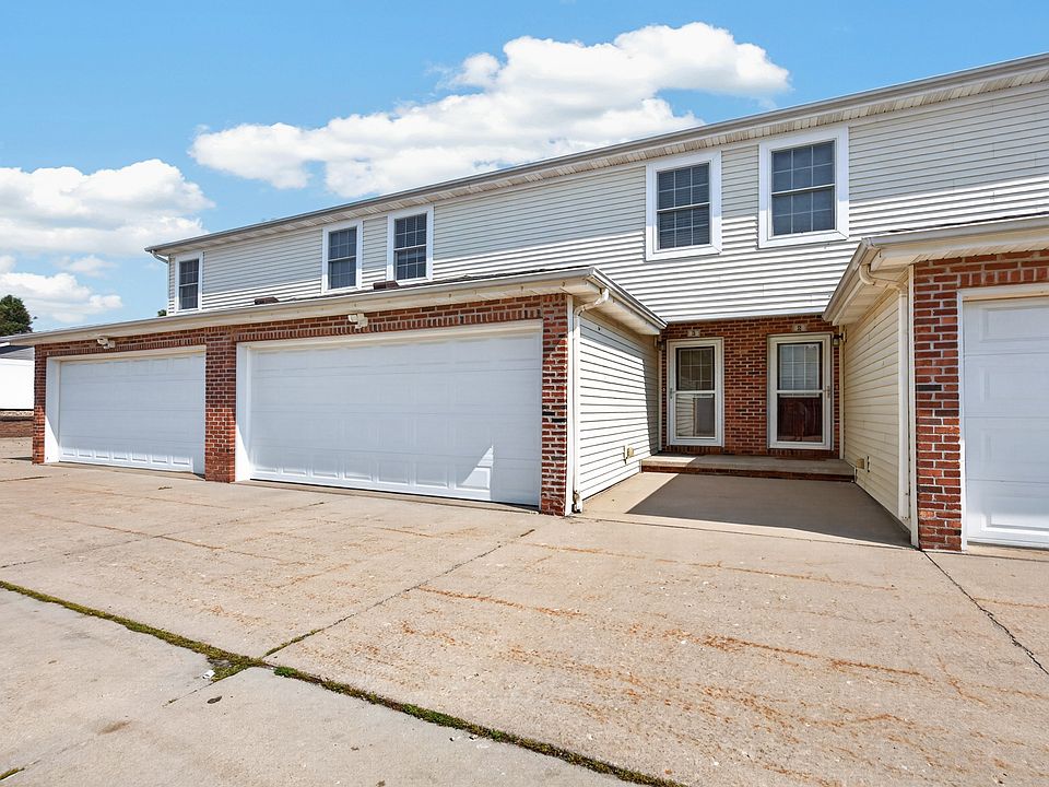 1st image of 1104 Ekstam Dr APT 3