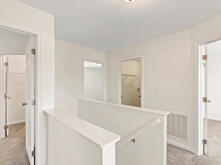 1260 Candora St — Photo 8