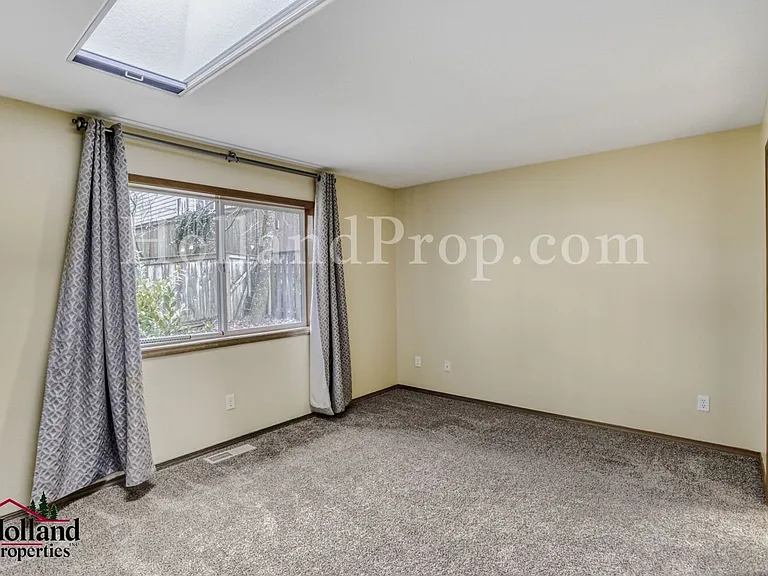 12712 SW Rocky Mountain Ct — Photo 17