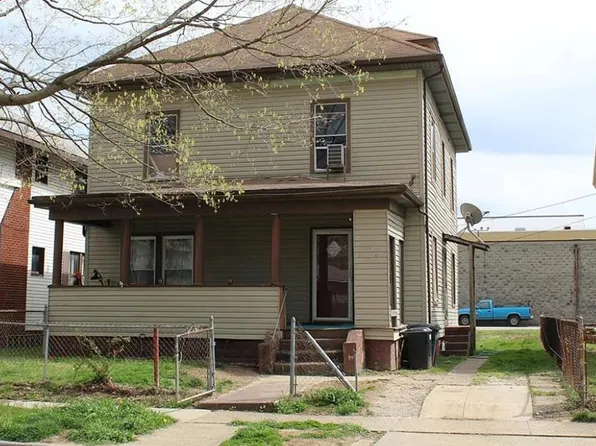 16 9th Ave, South Charleston, WV 25303
