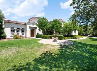 900 Sycamore Rd, Pleasanton, CA 94566