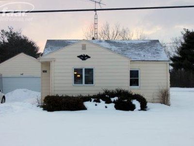 7457 N Bray Rd, Mount Morris, MI, 48458
