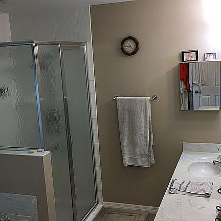 Spacious master bath