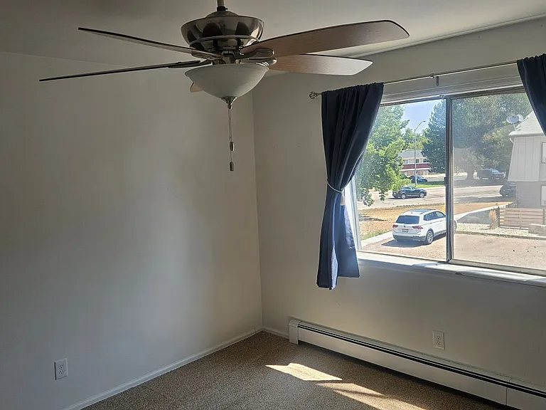 905 E Swallow Rd #4 — Photo 6