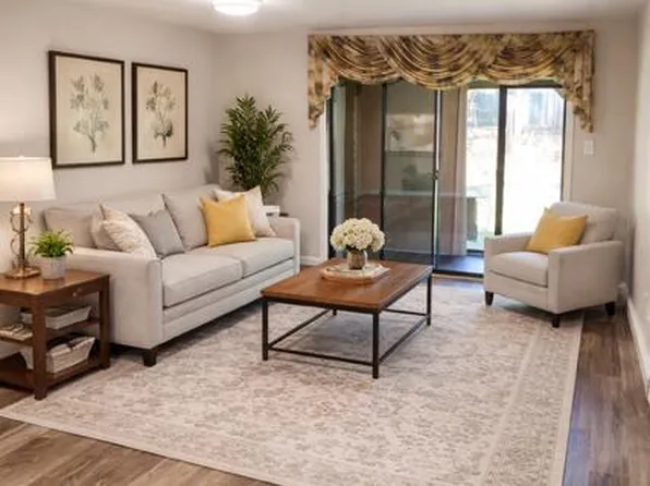 240 Medford Ct Unit C, Manalapan, NJ 07726