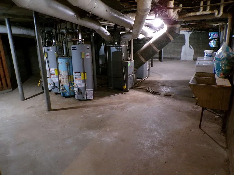 1243 S Brook St #2 — Photo 21