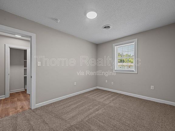 5th image of 2501 Saint Andrew St APT 27