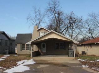 921 W Mueller, Paragould, AR 72450