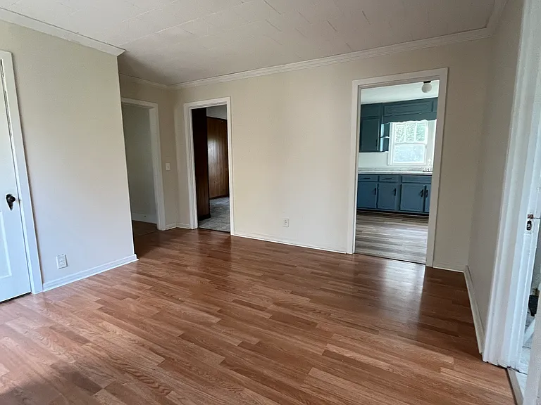 152 Shady Lawn Rd — Photo 8