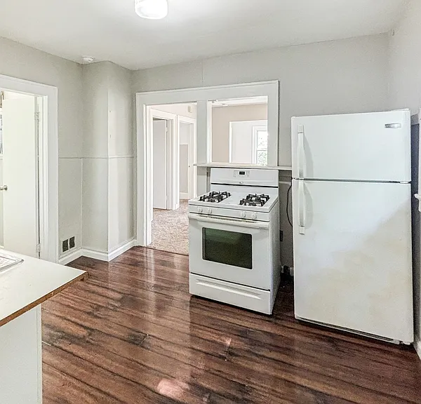 159 E Bennett Ave #159 — Photo 3
