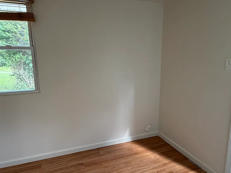 403 Fraser Rd #F2 — Photo 3