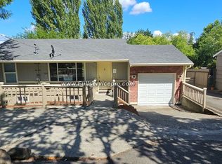 11030 Roseberg Ave S, Seattle, WA 98168
