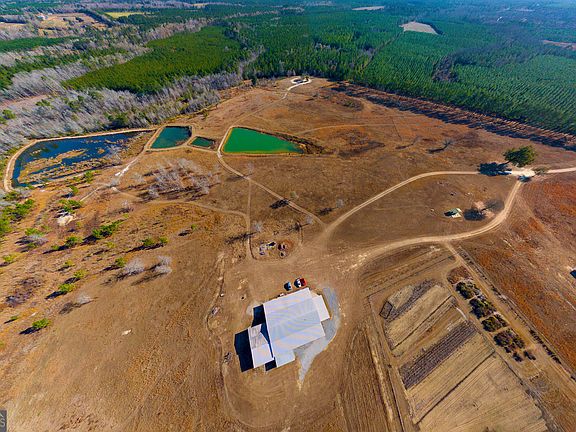 2nd image of 1039 Womack Rd N