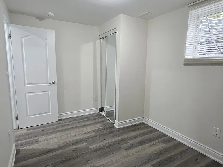 47 Niceview Dr #LOWER — Photo 14