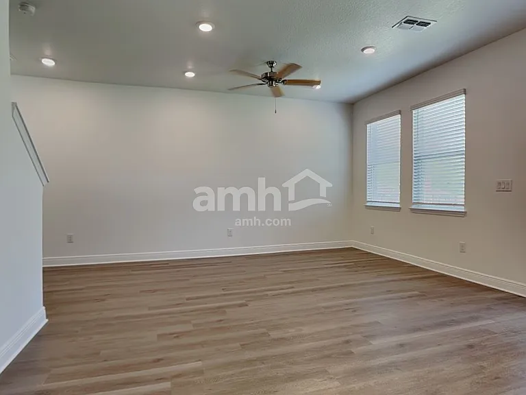 27888 Madison Green Way — Photo 7