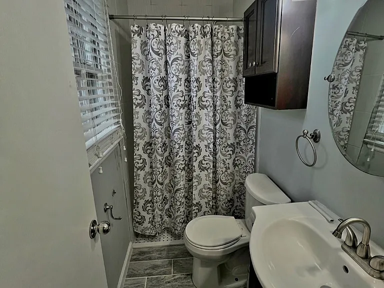 6513 Wentworth St — Photo 7