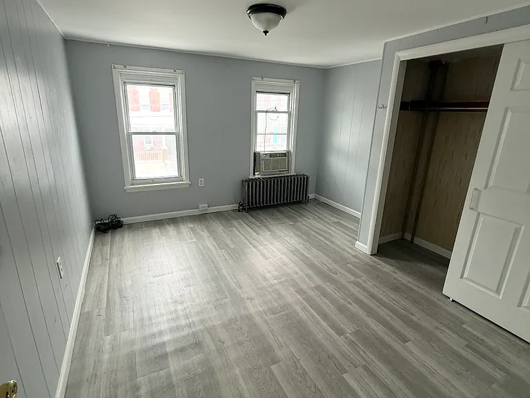 544 N 2nd St — Photo 3