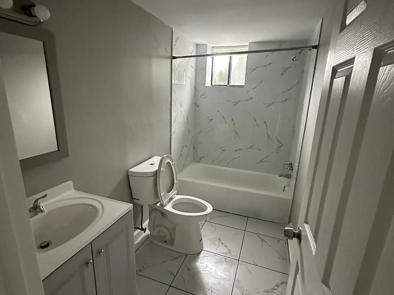 416 South 4th Street - A6 — Photo 4