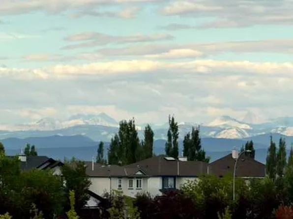 1211 S Tuscarora Mnr NW #1211, Calgary, AB T3L 2J9