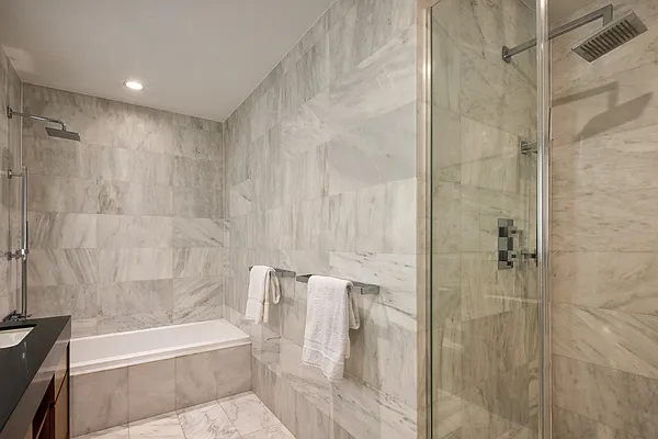 Sold by Platinum Properties | media 6