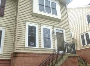 717 Glouster Knoll Dr, Silver Spring, MD 20901