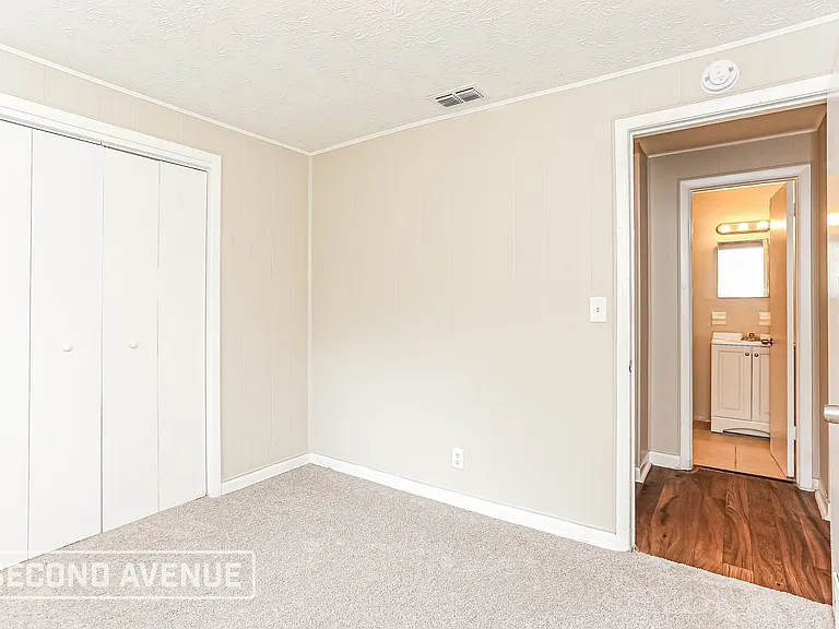5442 Foxboro Rd — Photo 12