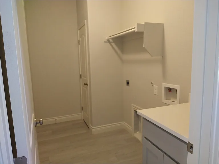 1000 Wood Hollow Dr — Photo 7