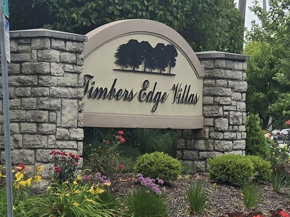 1st image of 1988 Timberview Dr
