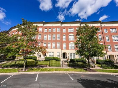 7935 Crescent Park Dr, Gainesville, VA, 20155