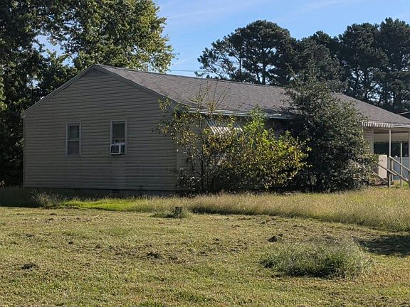 3rd image of 32630 Townsends Rd