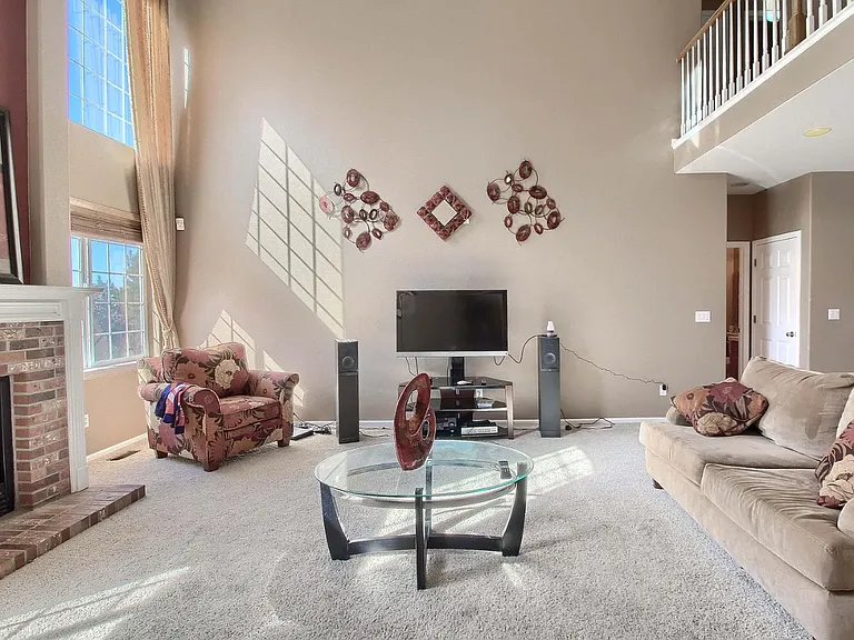 20428 E Saratoga Pl — Photo 10