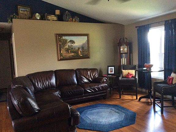 3rd image of 6040 Lonetree Way