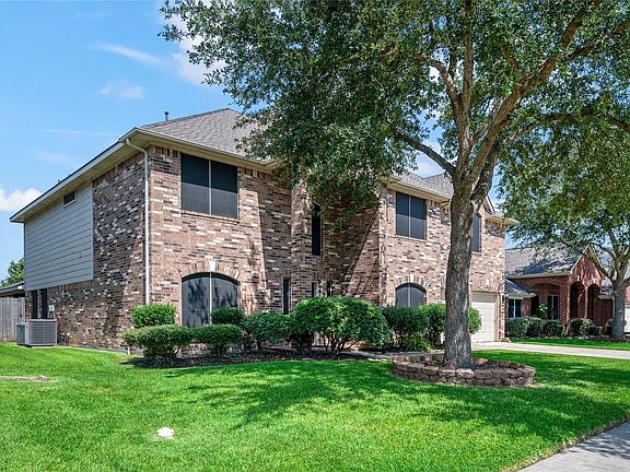 2nd image of 2322 Pine Brook Dr