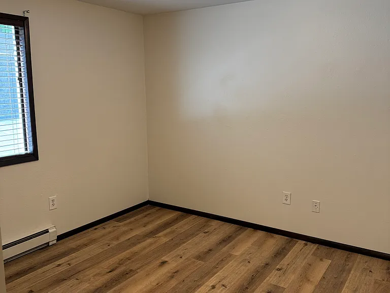 320 E 18th Ave #1 — Photo 7