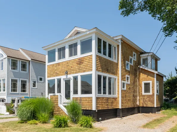 126 Beach Avenue, Madison, CT 06443