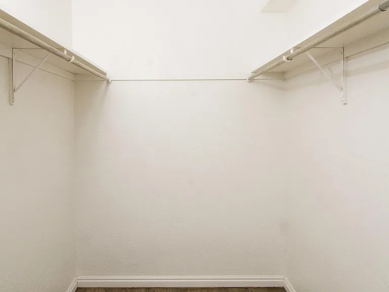 Foothill Place Apartments — Photo 55