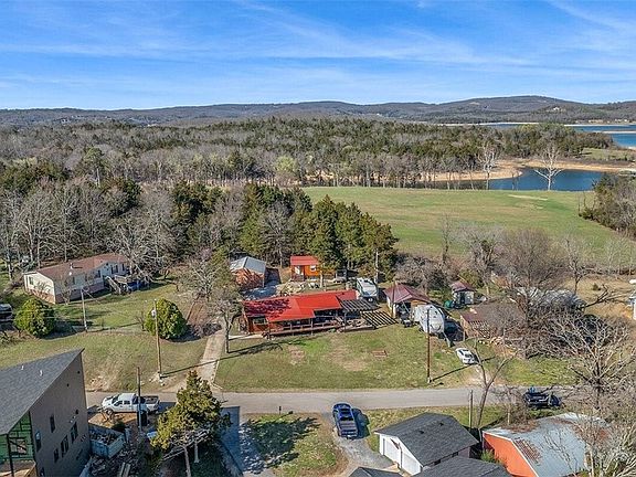 2nd image of 19724 Waldon Rd