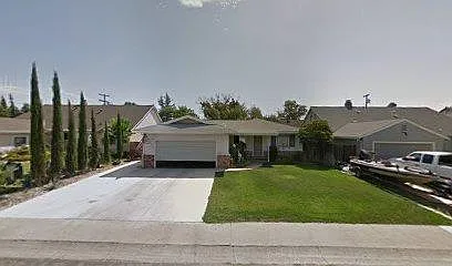 2311 Foust St photo 1