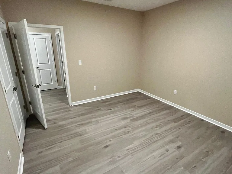 35 Brown St #35 — Photo 24