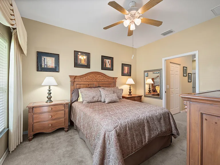 25534 Heritage Lake Blvd — Photo 4