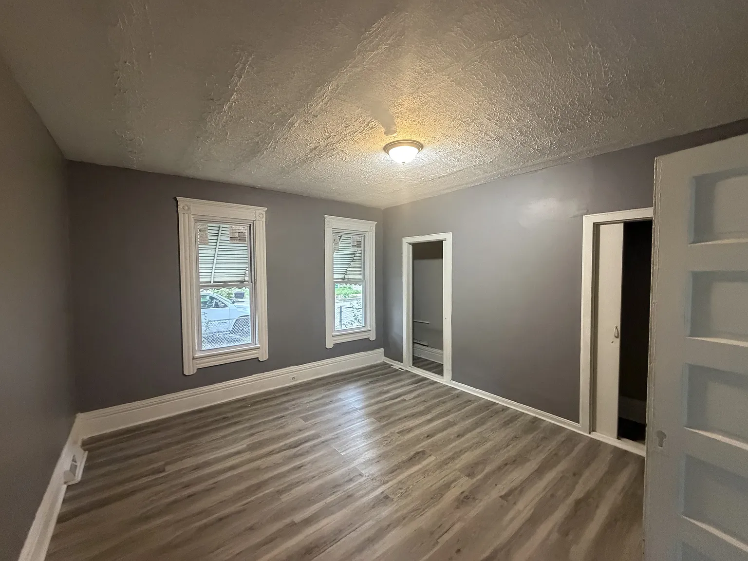 3295 West 54th Street - Downstairs — Photo 2