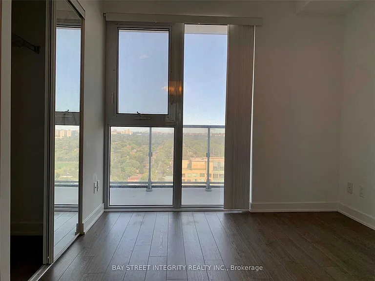 5180 Yonge St #2206 — Photo 8