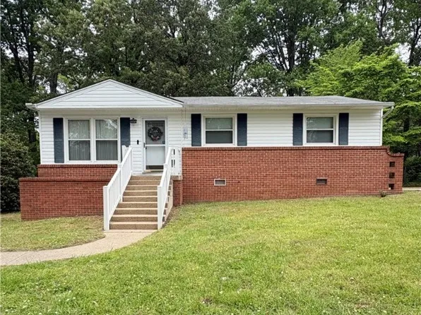 3505 Norton St, Hopewell, VA 23860