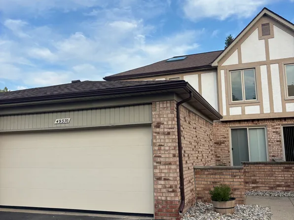 49370 Mayflower Ct #55, Utica, MI 48315
