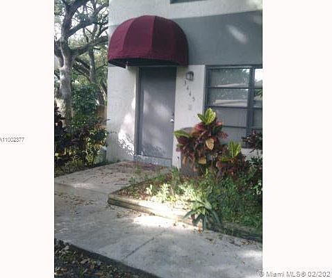 1st image of 3445 Oak Dr #3445